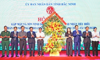 Bắc Ninh: Gặp mặt, tôn vinh doanh nghiệp, doanh nhân tiêu biểu